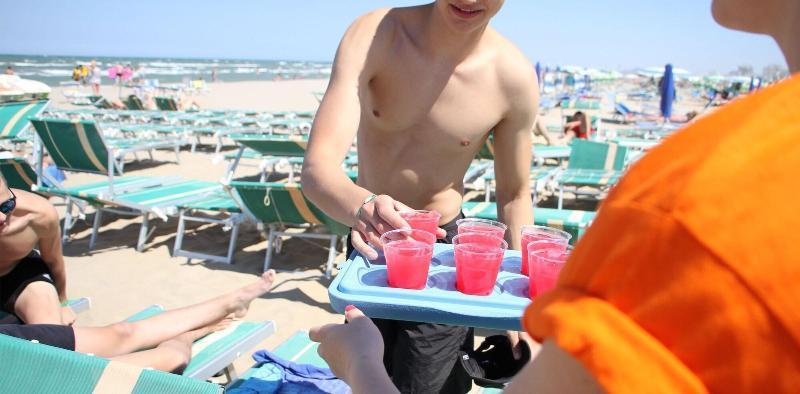 Hotel Morfeo - Young People Hotels (Adults Only) ริมินี ภายนอก รูปภาพ