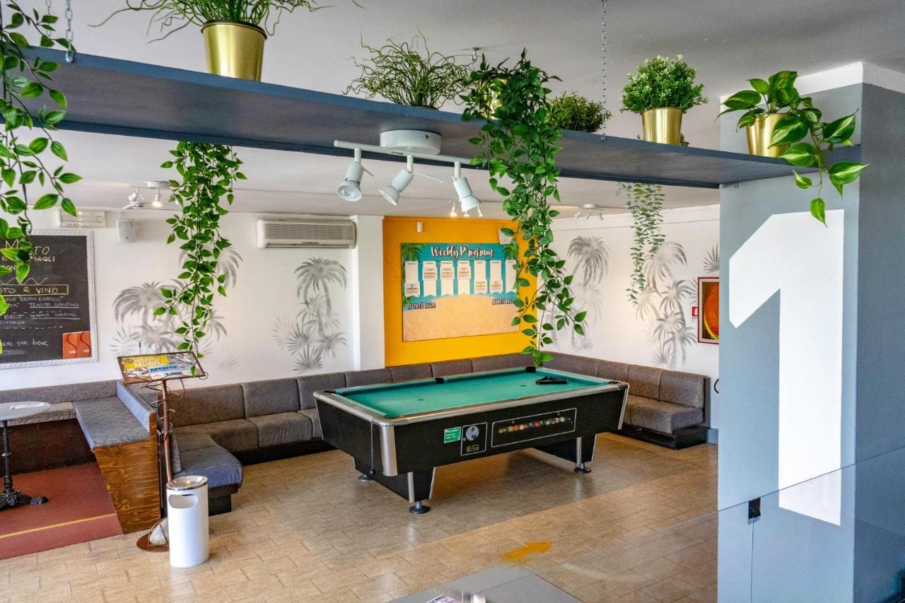 Hotel Morfeo - Young People Hotels (Adults Only) ริมินี ภายนอก รูปภาพ