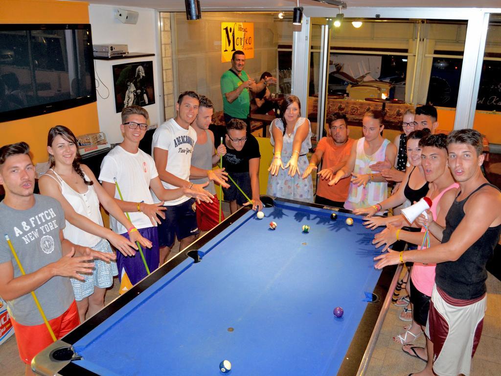 Hotel Morfeo - Young People Hotels (Adults Only) ริมินี ภายนอก รูปภาพ