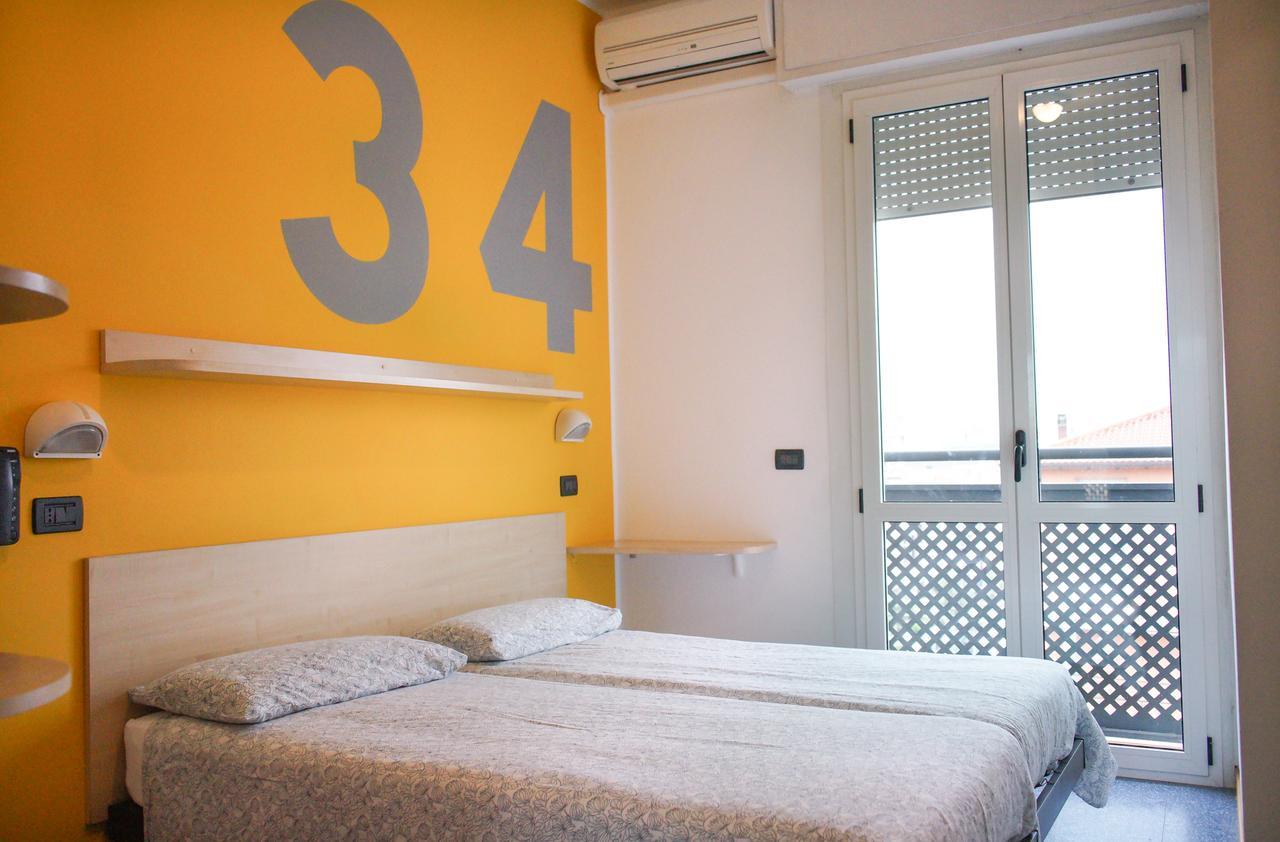 Hotel Morfeo - Young People Hotels (Adults Only) ริมินี ภายนอก รูปภาพ